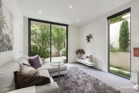 Property photo of 2/52 Bruce Street Toorak VIC 3142