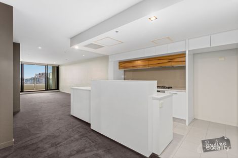 Property photo of 1805/100 Harbour Esplanade Docklands VIC 3008