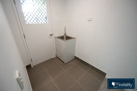Property photo of 9/6 Bantry Court Eagleby QLD 4207