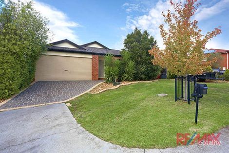 10 REDLEAF CL, HAMPTON PARK, VIC 3976