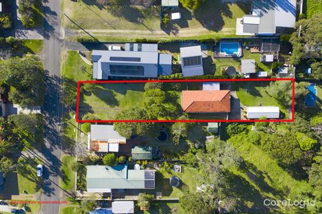 Property photo of 8 Ravenscliffe Road Shoalhaven Heads NSW 2535