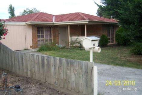 Property photo of 35 Insignia Crescent Berwick VIC 3806