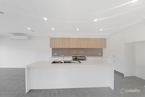 Property photo of 3A Toyne Avenue Hamlyn Heights VIC 3215