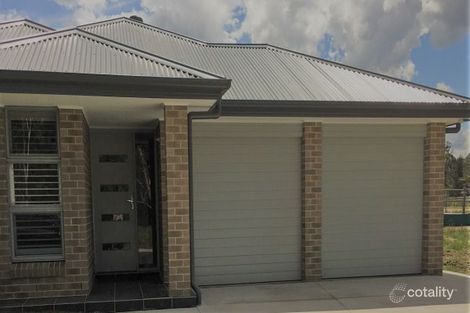 Property photo of 28 Eleanor Close Hamlyn Terrace NSW 2259