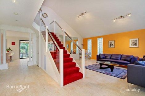 Property photo of 8 Glenview Place Lysterfield VIC 3156