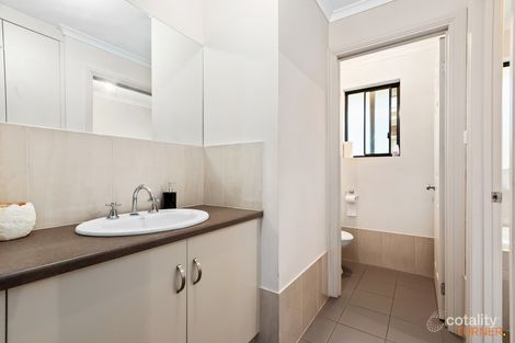 Property photo of 5 Rosaria Court Munno Para West SA 5115