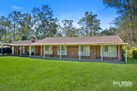 Property photo of 18 Blenheim Court Munruben QLD 4125