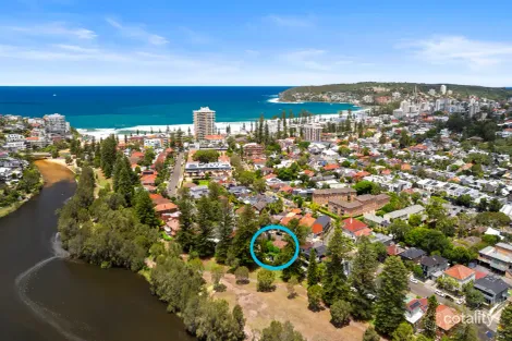 Property photo of 21 Eurobin Avenue Manly NSW 2095