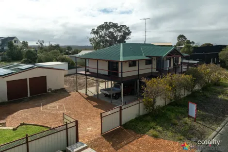 Property photo of 2 Beachcast Close Preston Beach WA 6215
