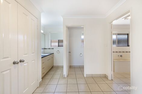 Property photo of 27 Clearview Avenue Thabeban QLD 4670