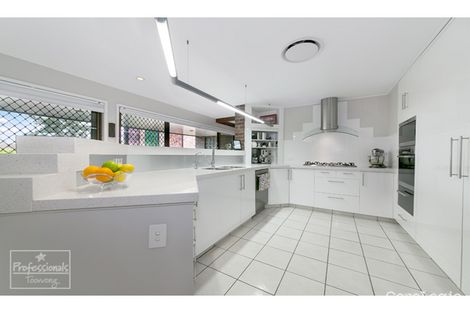 Property photo of 5 Willowbrook Street Kenmore Hills QLD 4069