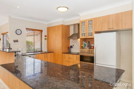 Property photo of 541 Oyster Cove Promenade Helensvale QLD 4212