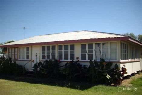 42 Fir St, Barcaldine, QLD 4725