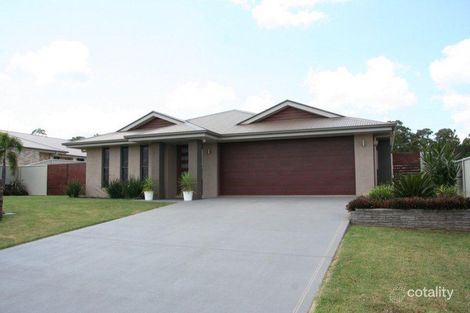 Property photo of 4 Dingle Close Kingaroy QLD 4610