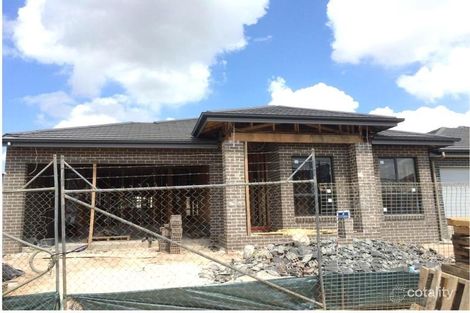 8 Moriarty St, Leppington, NSW 2179