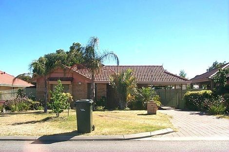 9 Mckeon St, Redcliffe, WA 6104