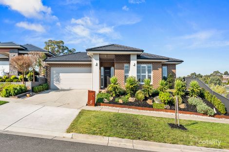 8 Mikaela Ct, Ballarat North, VIC 3350