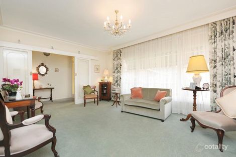 Property photo of 2/304 Cotham Road Kew VIC 3101