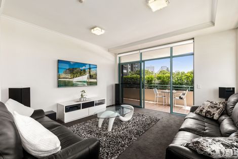 Property photo of 31/10 Goodwin Street Kangaroo Point QLD 4169