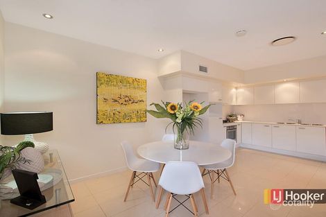Property photo of 4/15 Halford Street Newstead QLD 4006
