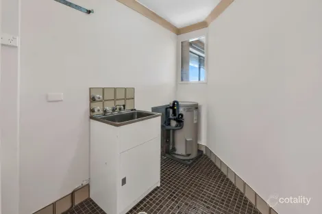 Property photo of 8/22 Lavarack Road Mermaid Beach QLD 4218