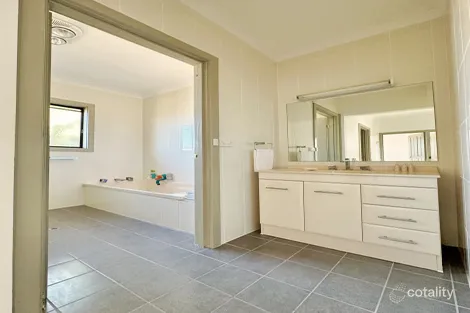 Property photo of 7 Ward Street Cootamundra NSW 2590