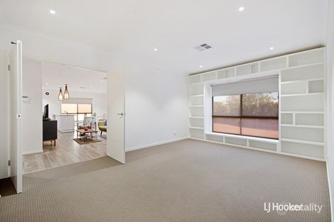 Property photo of 2 Fanflower Way Munno Para SA 5115