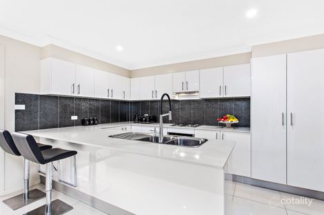 Property photo of 2 Elizabeth Circuit Flinders NSW 2529