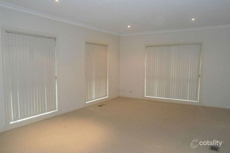 Property photo of 2/24-26 Ivanhoe Street Glen Waverley VIC 3150