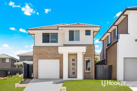 17 Lucy St, Rouse Hill, NSW 2155