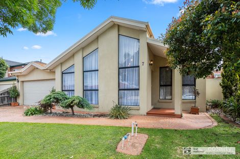 Property photo of 7 Cadogan Place Altona Meadows VIC 3028