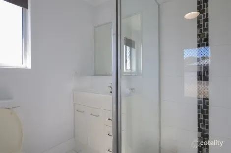 Property photo of 43 Harmony Drive Clinton QLD 4680