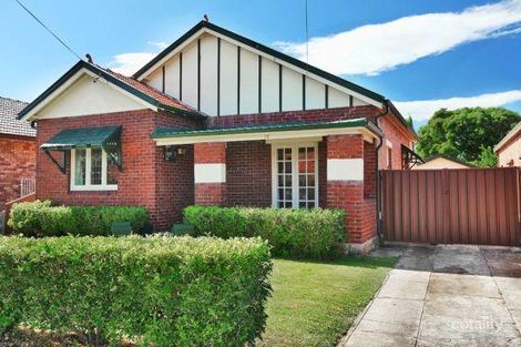 12 Mooculta St, Russell Lea, NSW 2046