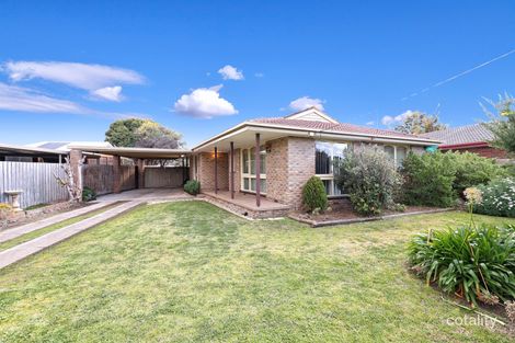 Property photo of 5 Bowes Place Craigieburn VIC 3064