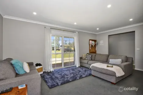 15-17 Blue Water Ave, Golden Beach, VIC 3851