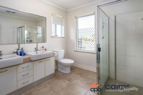 Property photo of 14 Mount Close Edmonton QLD 4869