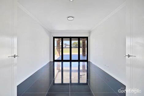 Property photo of 39 Seafarer Drive River Heads QLD 4655