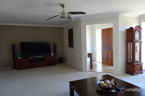 Property photo of 27 Cottonwood Chase Fletcher NSW 2287