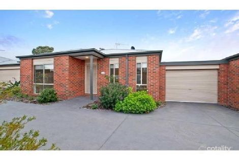 2/1 Foxwood Pl, Somerville, VIC 3912