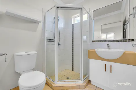 Property photo of 28 Mornington Crescent Morningside QLD 4170