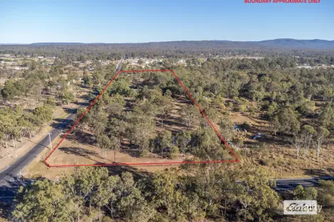 22 Tallaringa Dr, Adare, QLD 4343