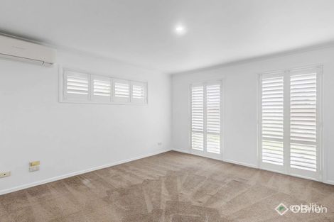 Property photo of 9 Rowen Court Cranbourne North VIC 3977