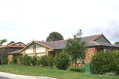 8 Dauphin Cres, Merrimac, QLD 4226