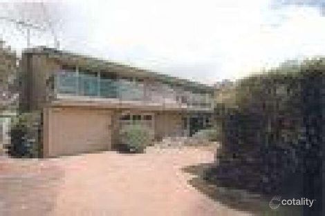 15 Earimil Dr, Mount Eliza, VIC 3930