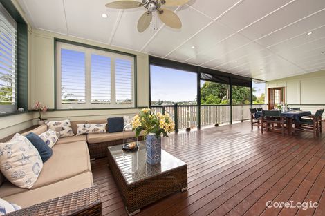 Property photo of 29 Waratah Avenue Holland Park West QLD 4121