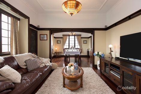 Property photo of 29 Waratah Avenue Holland Park West QLD 4121