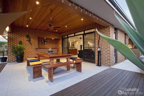 Property photo of 19 Portchester Drive Darch WA 6065