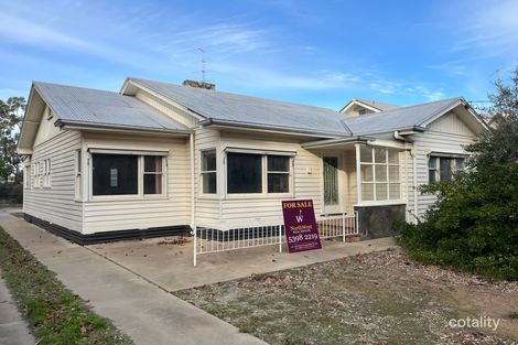 11 The Avenue, Warracknabeal, VIC 3393