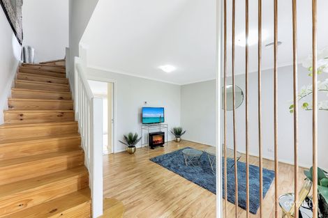Property photo of 2/83 Rokewood Crescent Meadow Heights VIC 3048