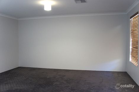 Property photo of 5 Lamont Link Pearsall WA 6065